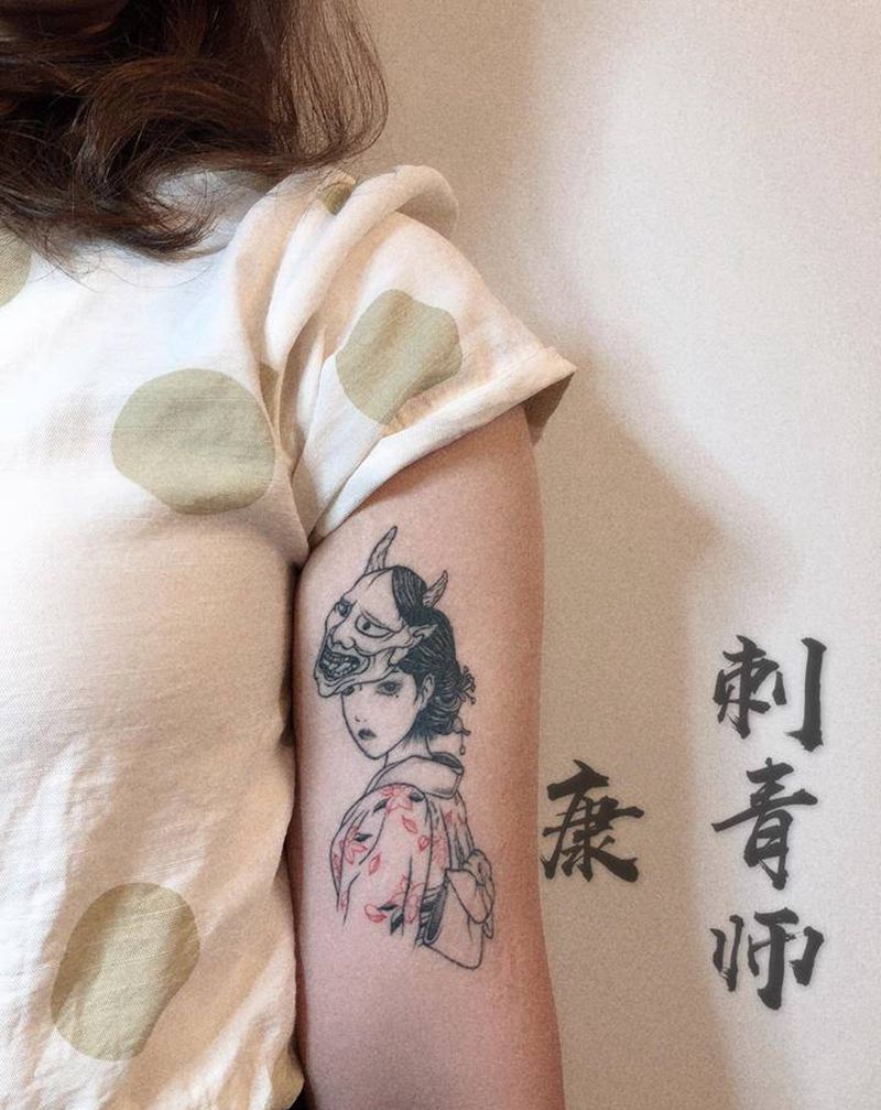 小图纹身图片_手臂点刺图腾艺妓纹身图案