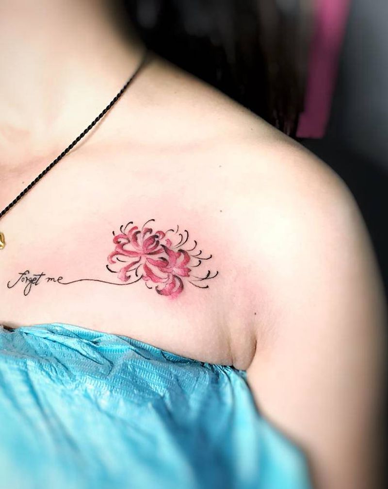 彼岸花纹身图片_胸部纹身图案