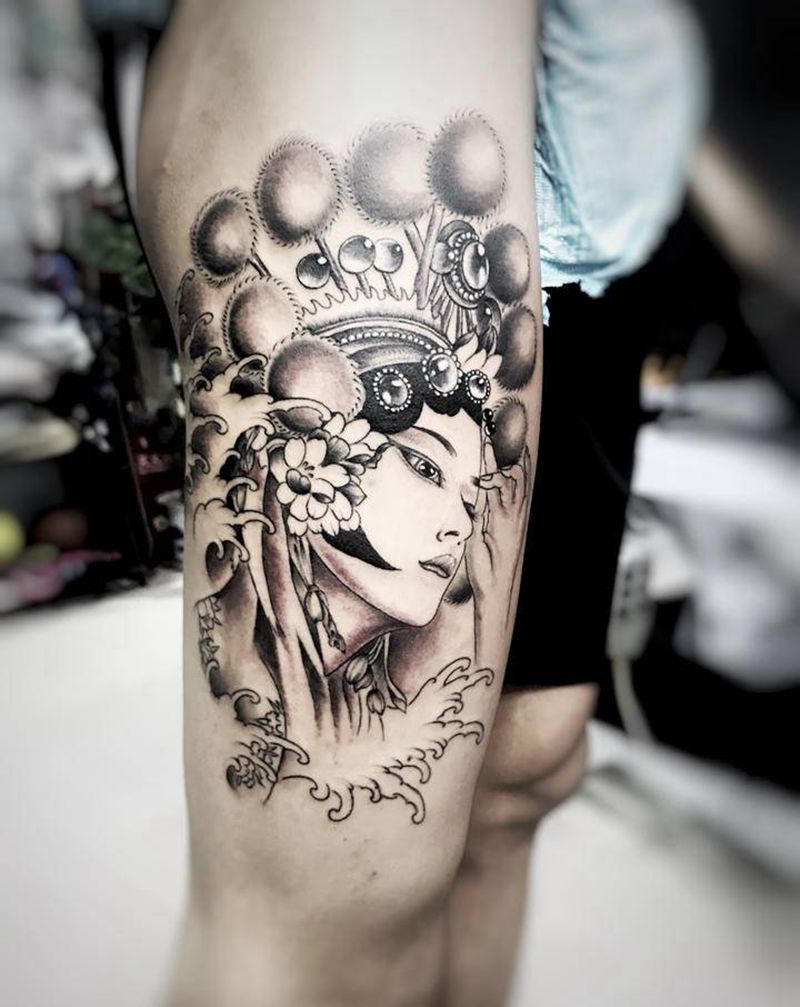 花旦纹身图片_腿部纹身图案