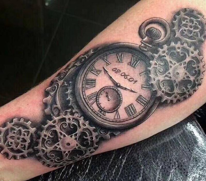 时钟纹身图片_欧美写实纹身图案