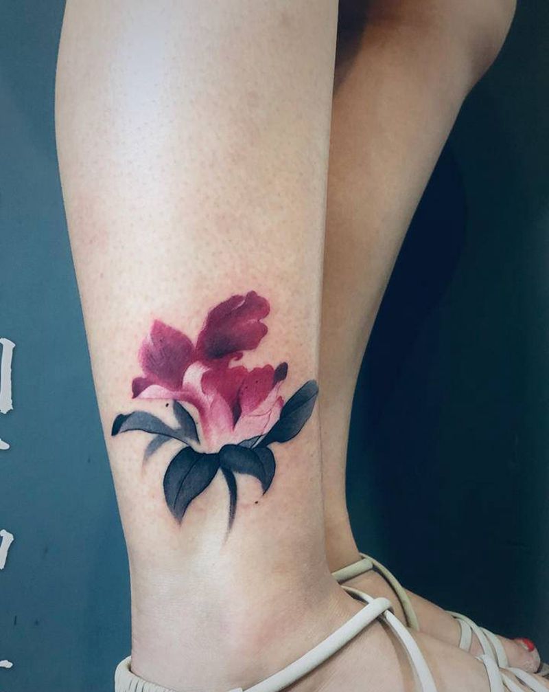 水彩（花）纹身图片_腿部水彩纹身图案