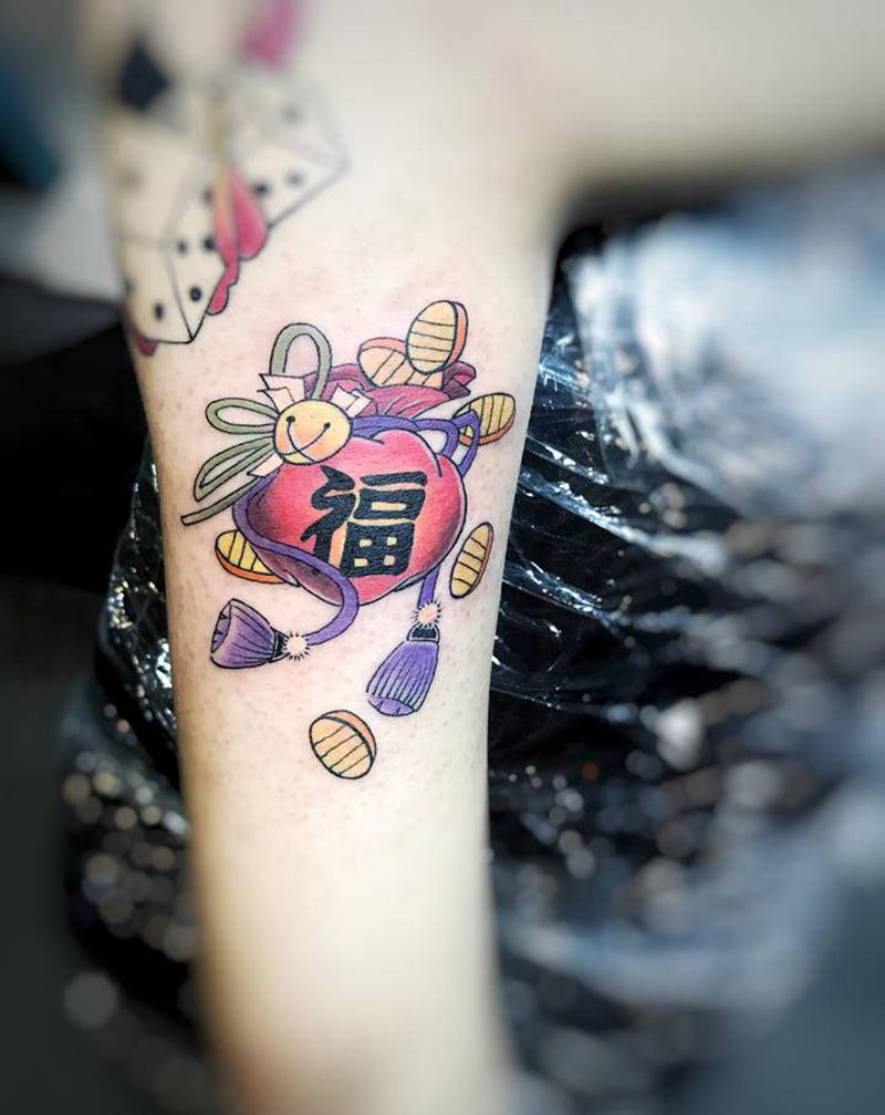 钱袋纹身图片_手臂纹身图案