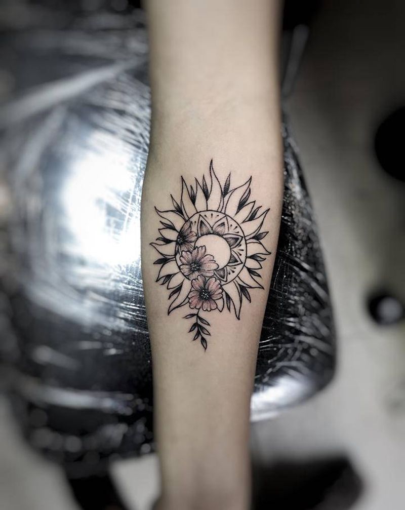 向日花纹身图片_手臂纹身图案