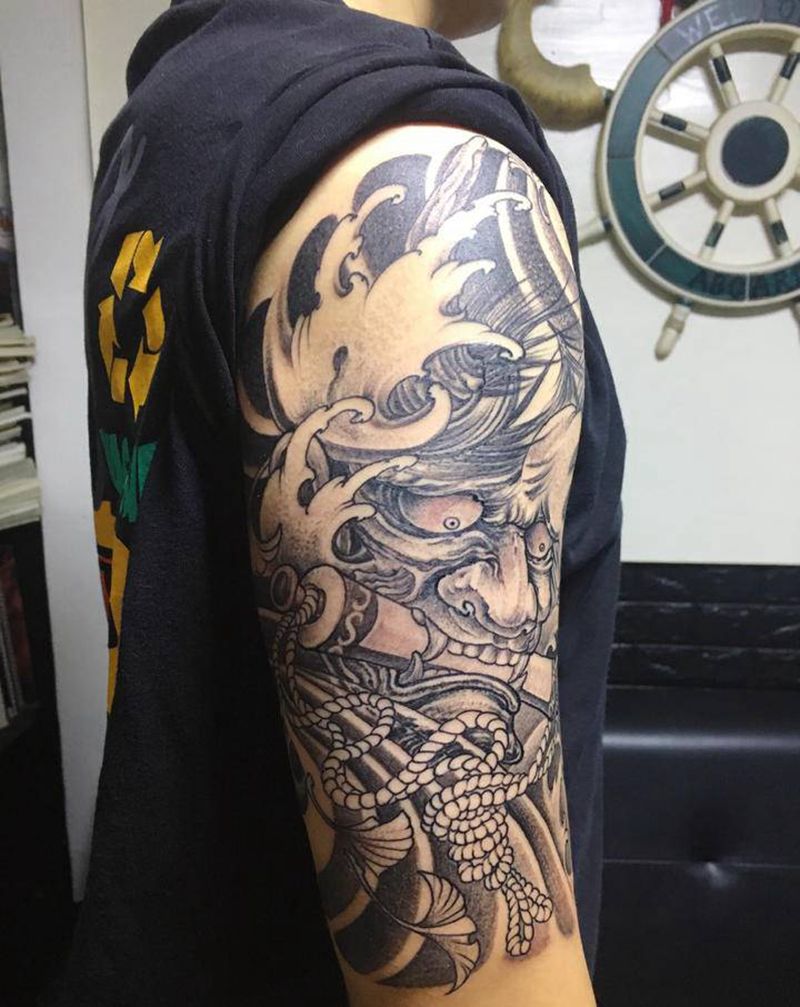 般若纹身图片_手臂点刺纹身图案