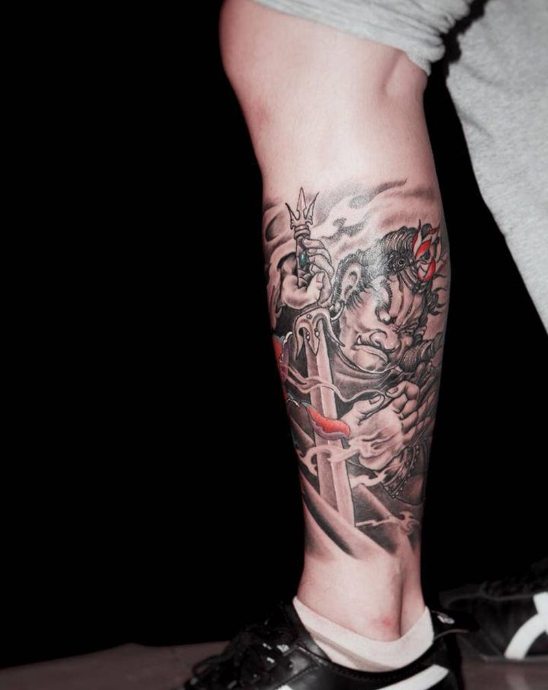 明王纹身图片_腿部欧美写实新传统纹身图案