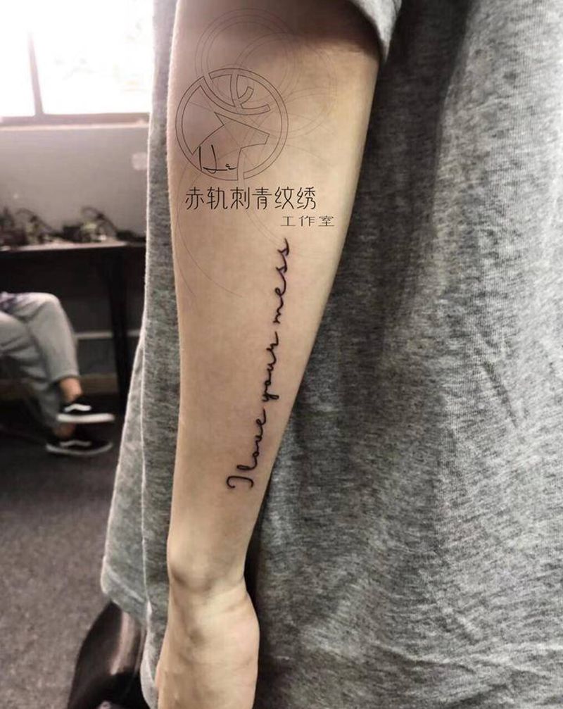 小英文纹身图片_手臂纹身图案