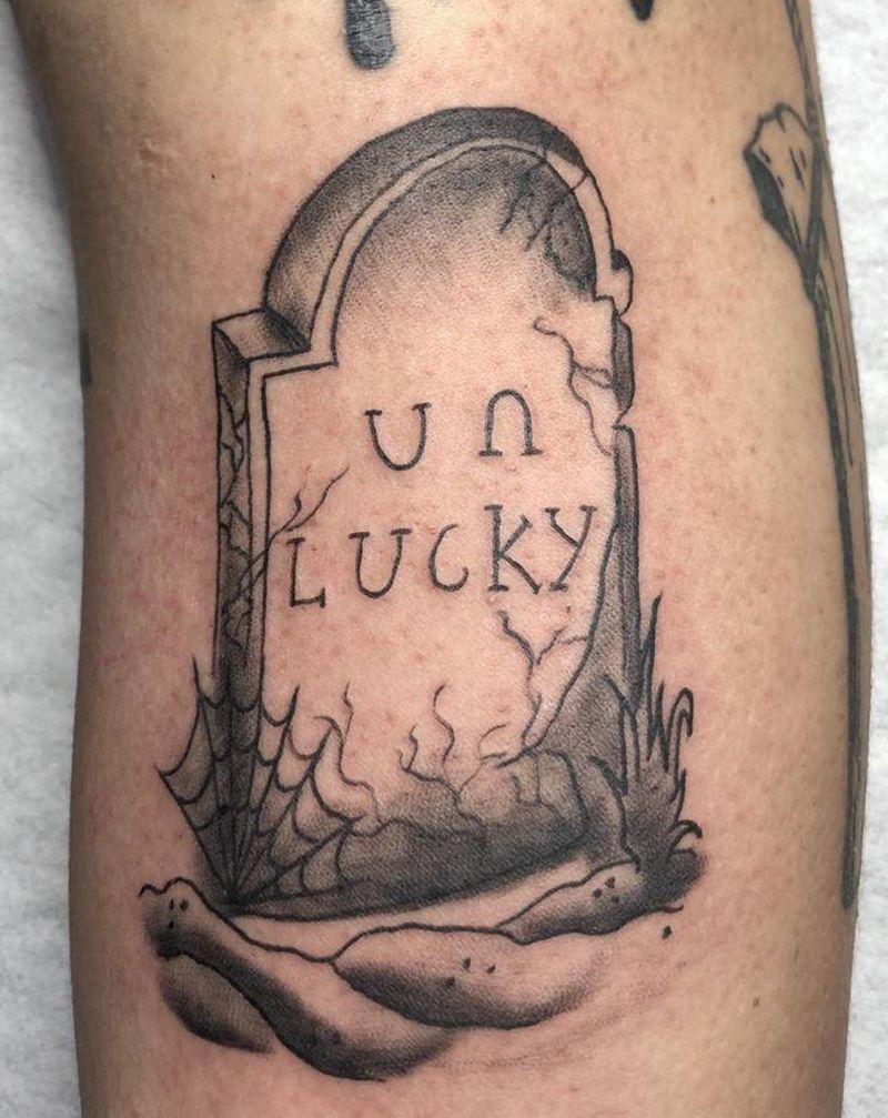 墓碑纹身图片_手臂纹身图案