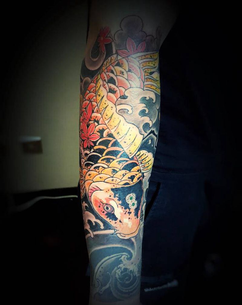 手环 接老传统花臂纹身图片_手臂老传统花臂鱼老传统鲤鱼纹身图案