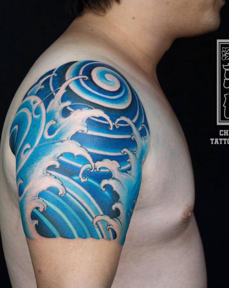 海浪 /纹身图片_手臂新传统纹身图案