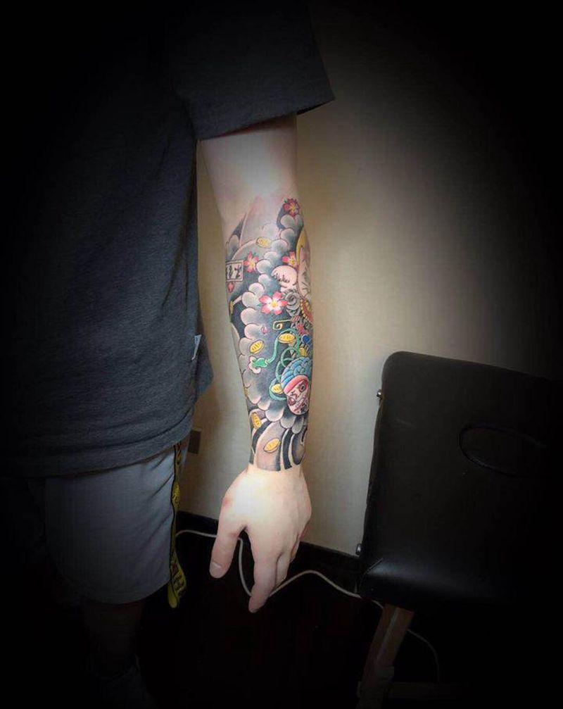 花臂纹身图片_手臂老传统纹身图案