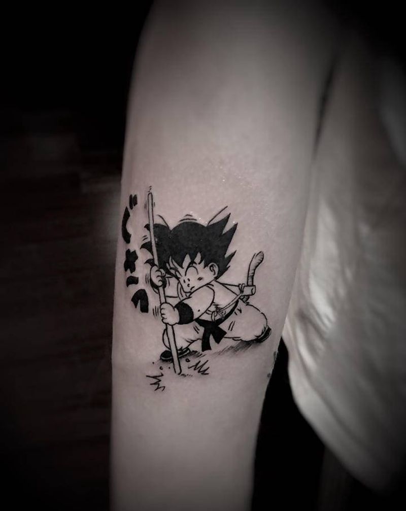 小图纹身图片_手部手臂Old School图腾悟空 动漫纹身图案