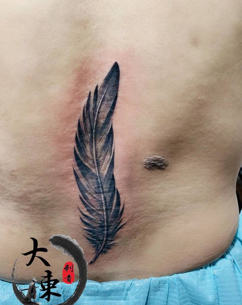 遮盖疤痕纹身图片_背部新传统欧美写实纹身图案