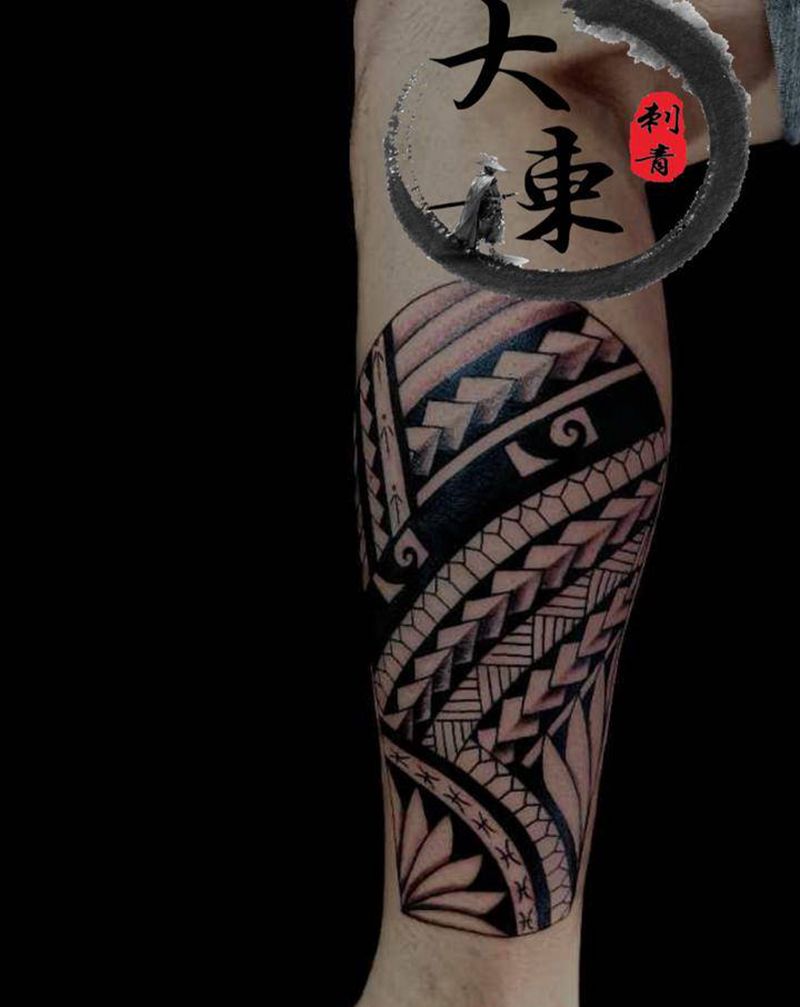 玛雅图腾纹身图片_腿部几何图腾纹身图案