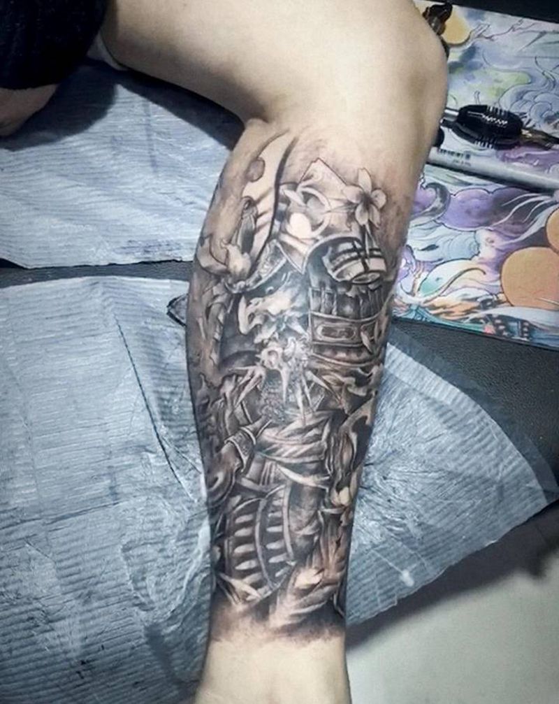武士纹身图片_腿部新传统纹身图案