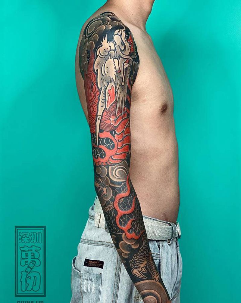 传统花臂 红龙纹身图片_手臂老传统纹身图案