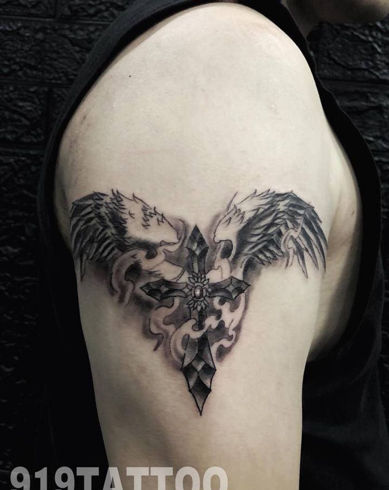 圣剑翅膀纹身图片_手臂纹身图案