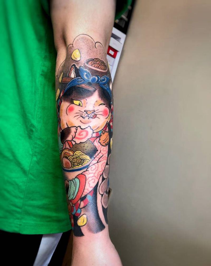 吃货猫 VS招财猫纹身图片_手臂老传统新传统纹身图案