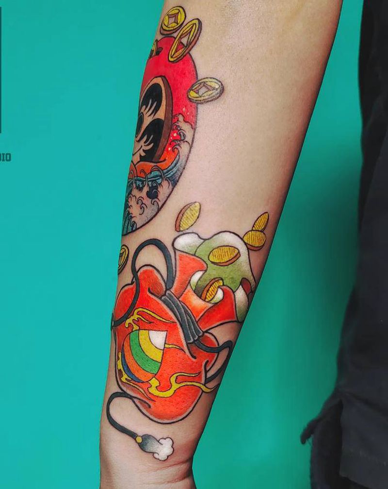 福袋纹身图片_手臂老传统纹身图案