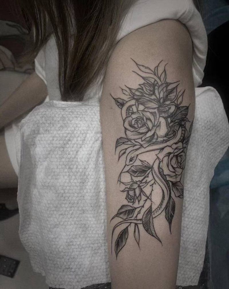 蛇纹身图片_手臂纹身图案