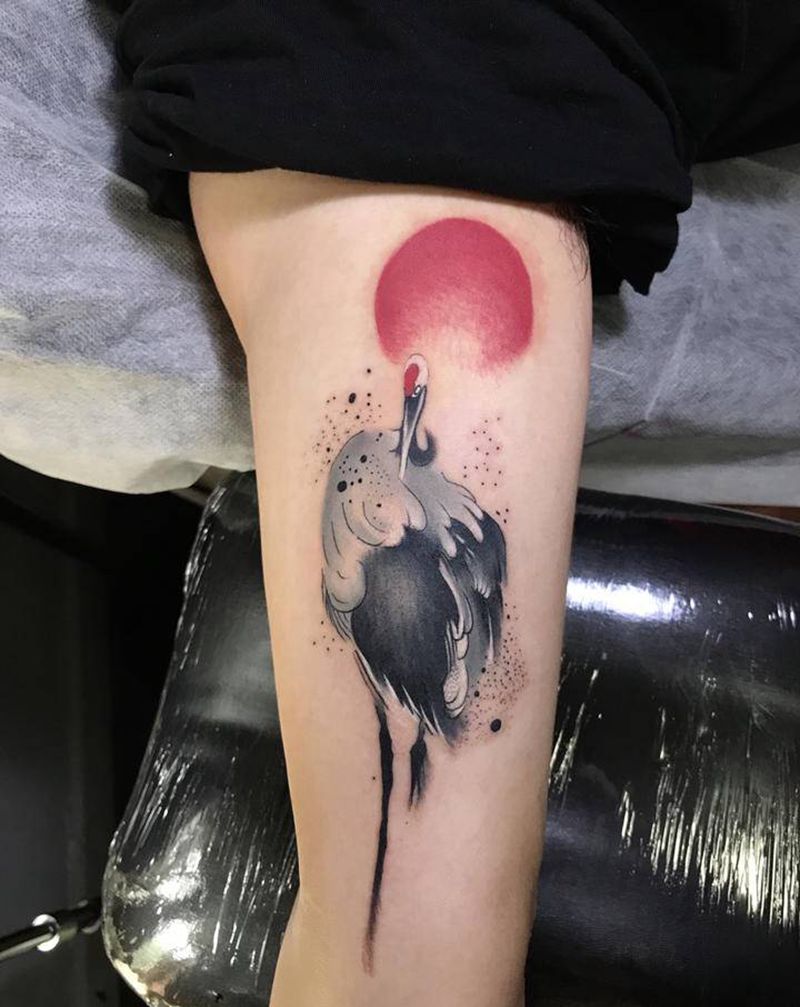 水墨丹顶鹤纹身图片_手部手臂水墨纹身图案