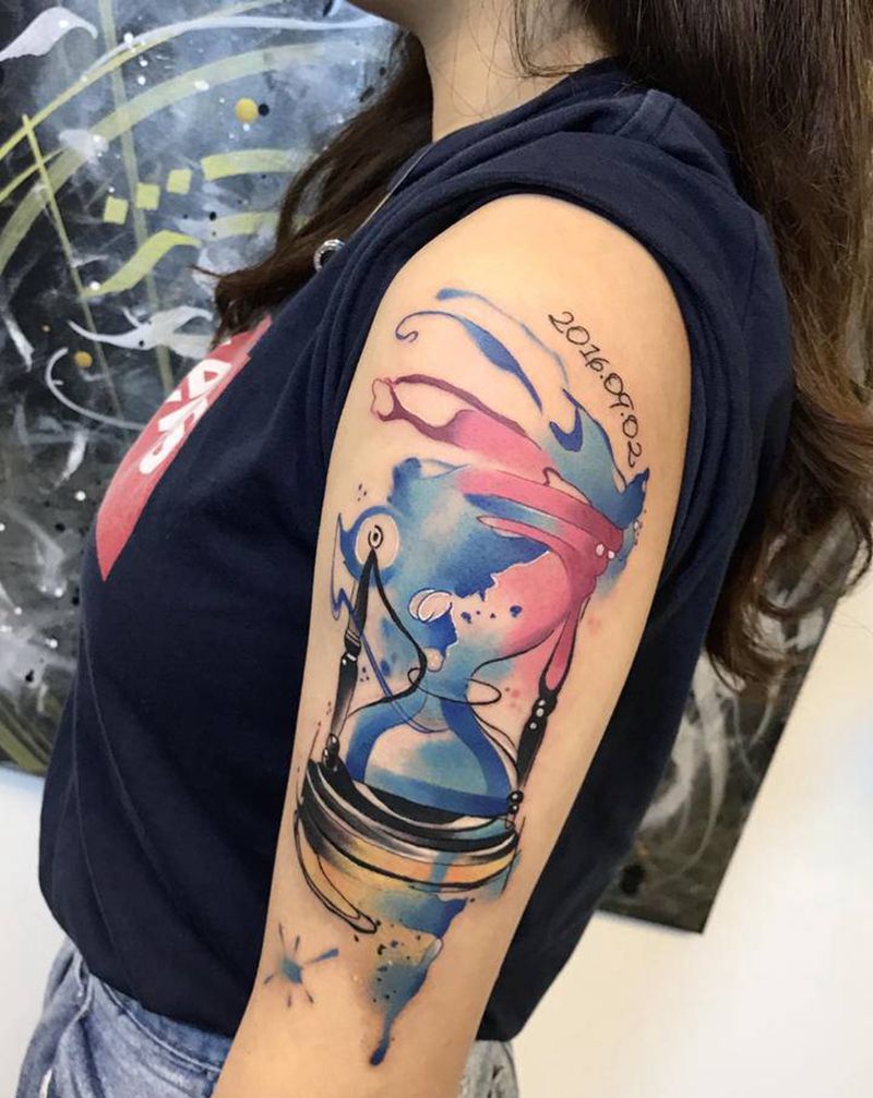 水彩沙漏⏳纹身图片_水彩纹身图案