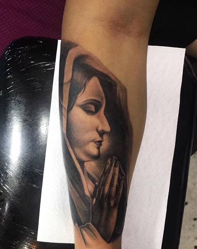 写实遮盖纹身图片_手部欧美写实纹身图案