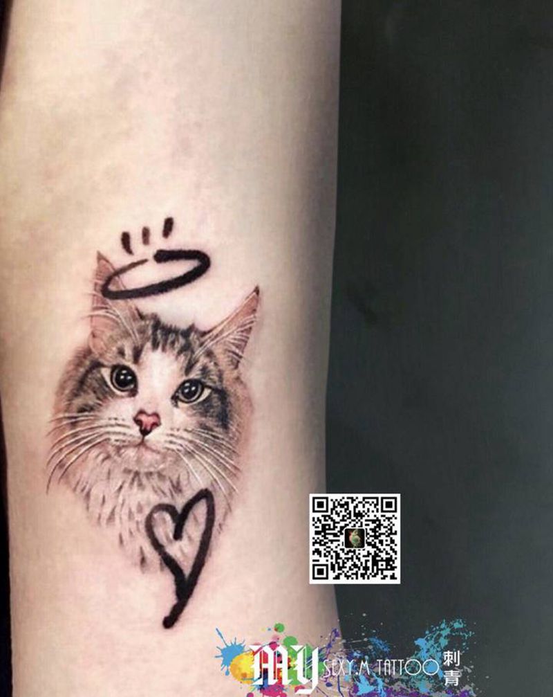 清新猫咪纹身图片_手部纹身图案