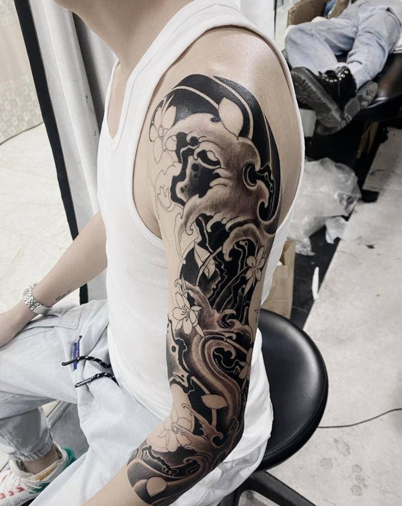 浪臂纹身图片_手臂手部老传统纹身图案