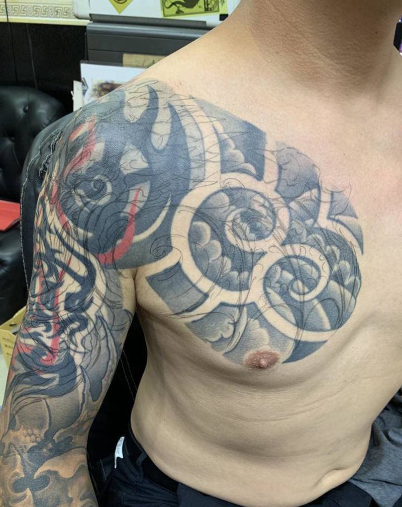 修改作品纹身图片_胸部纹身图案