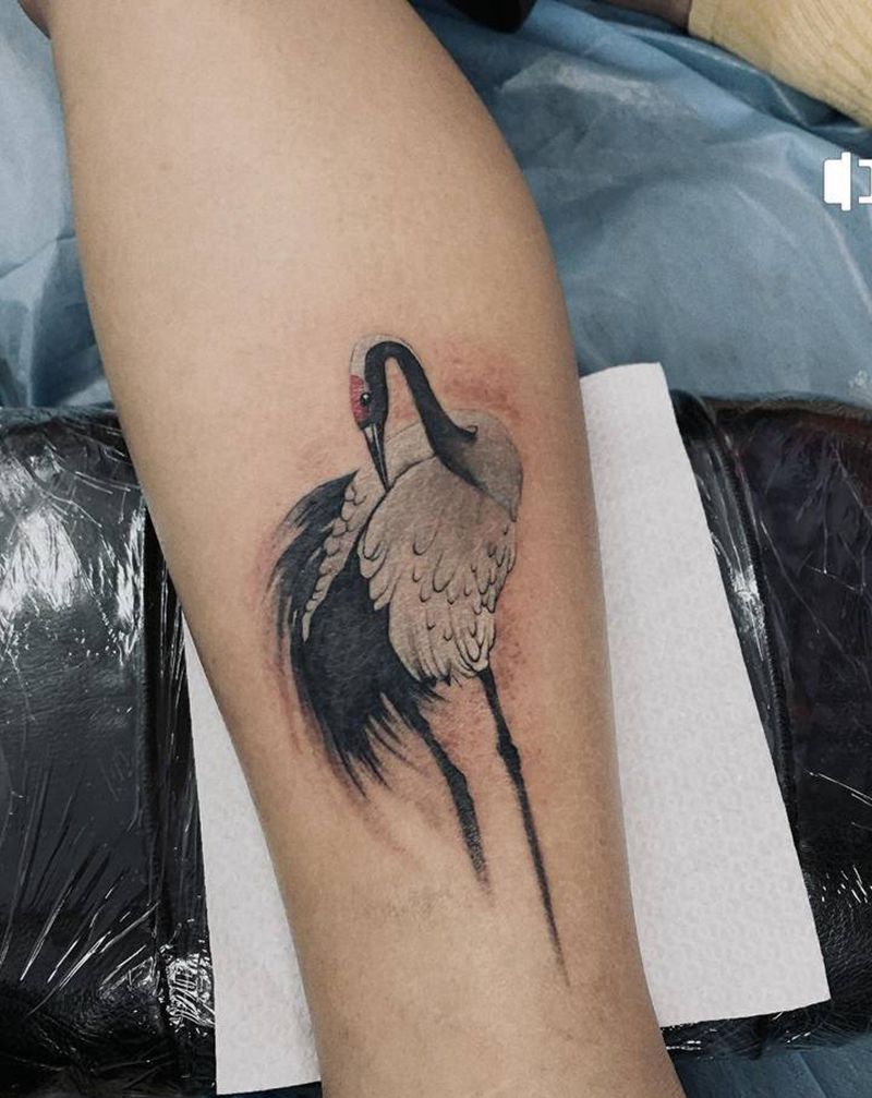 仙鹤纹身图片_腿部纹身图案