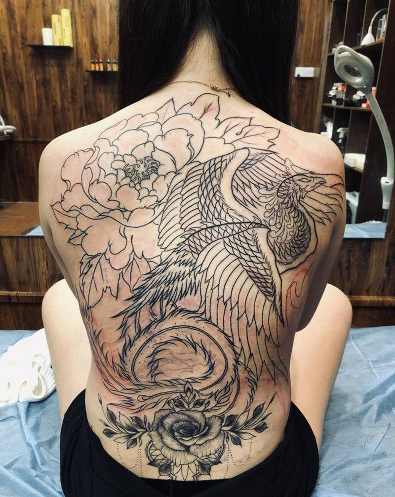凤凰纹身图片_背部纹身图案