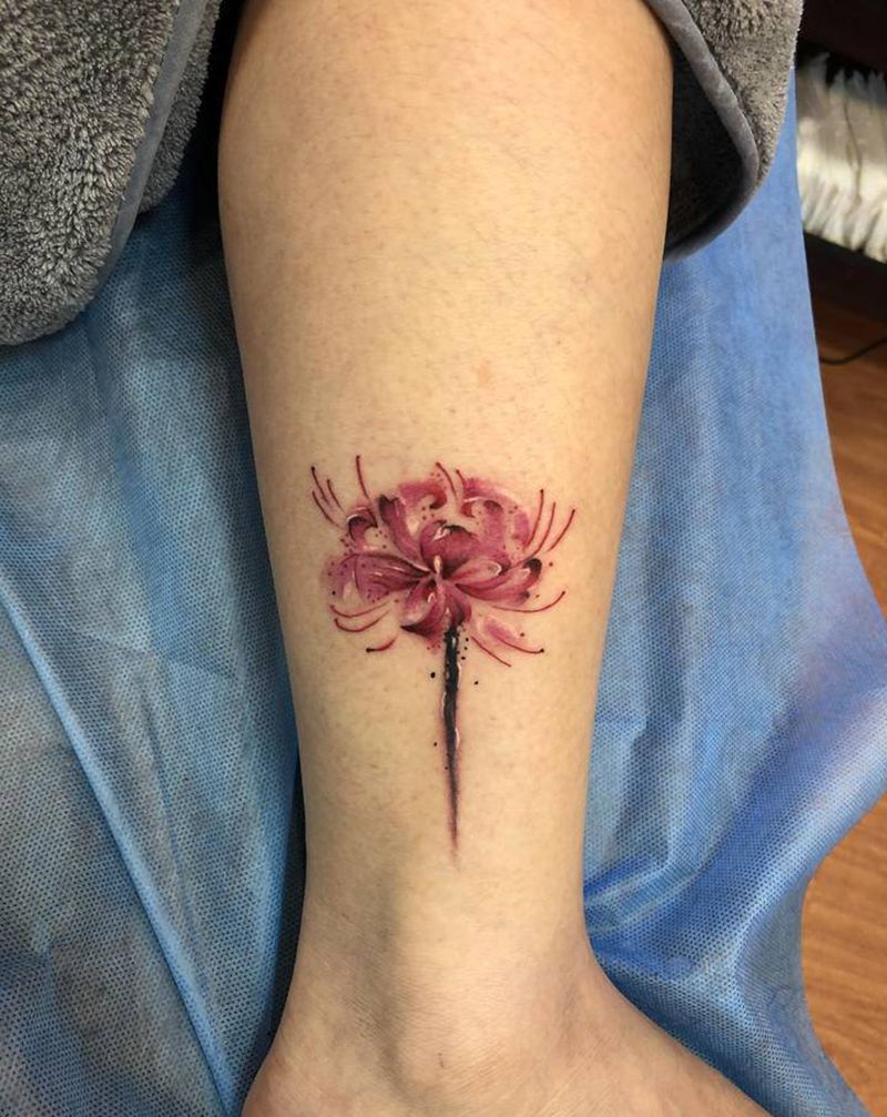 彼岸花纹身图片_腿部纹身图案