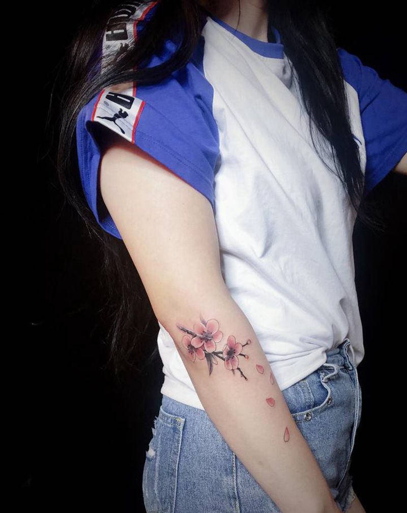 花盖疤纹身图片_手臂纹身图案