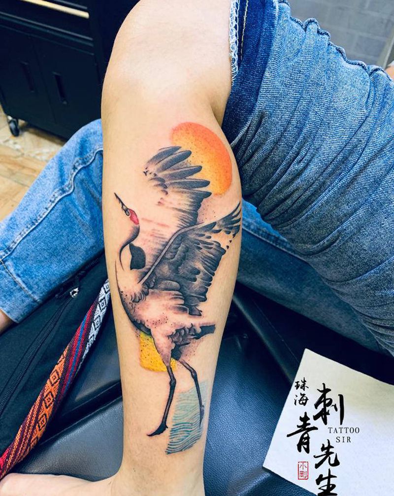 （仙鹤）纹身图片_脚部腿部水墨纹身图案