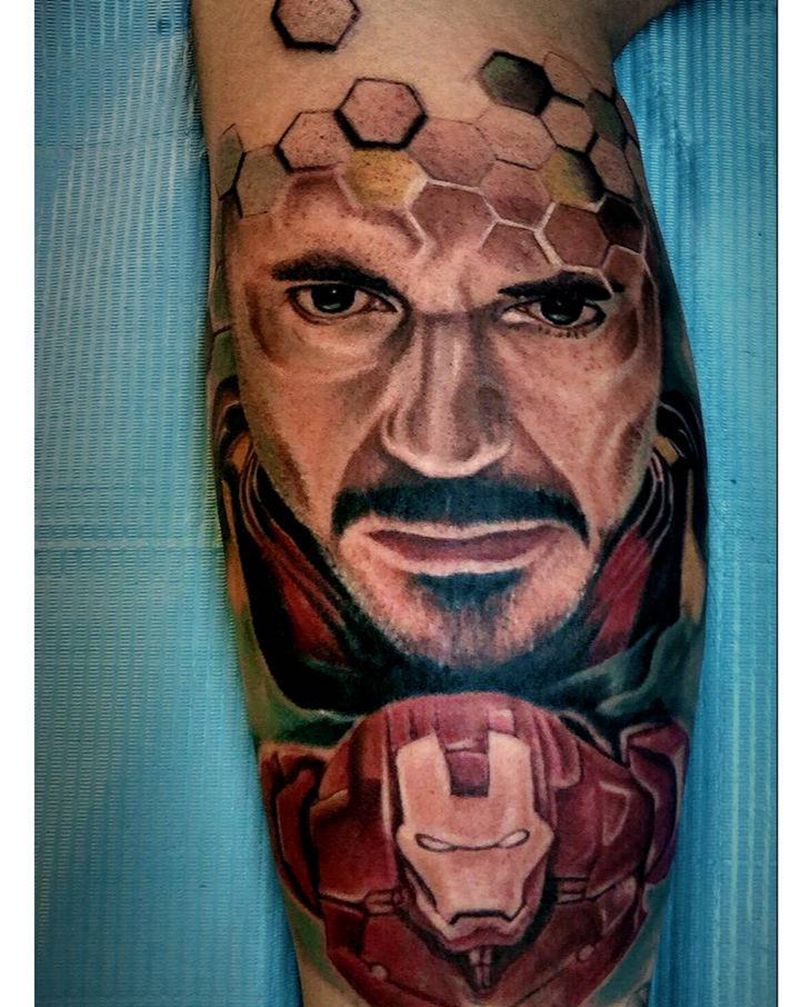 钢铁侠纹身图片_腿部欧美写实纹身图案