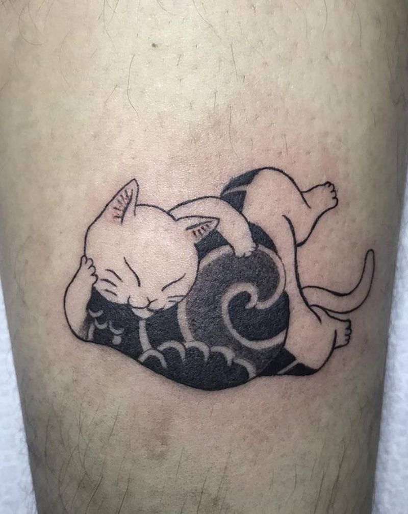 日式猫咪纹身图片_脚部老传统纹身图案