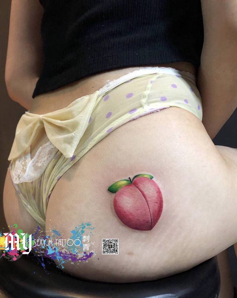 蜜桃成熟时纹身图片_臀部纹身图案