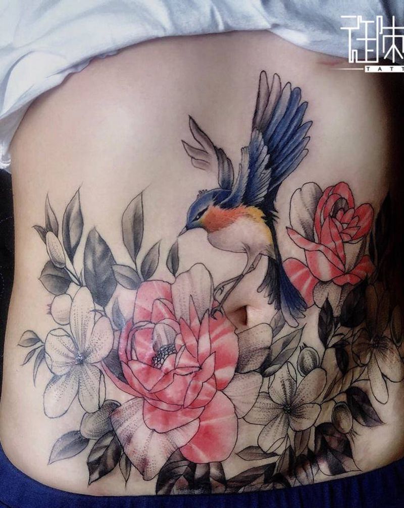 遮盖肚子疤痕及妊辰纹纹身图片_腹部新传统水彩素花纹身图案