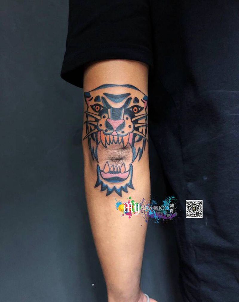 School老虎纹身图片_Old School纹身图案