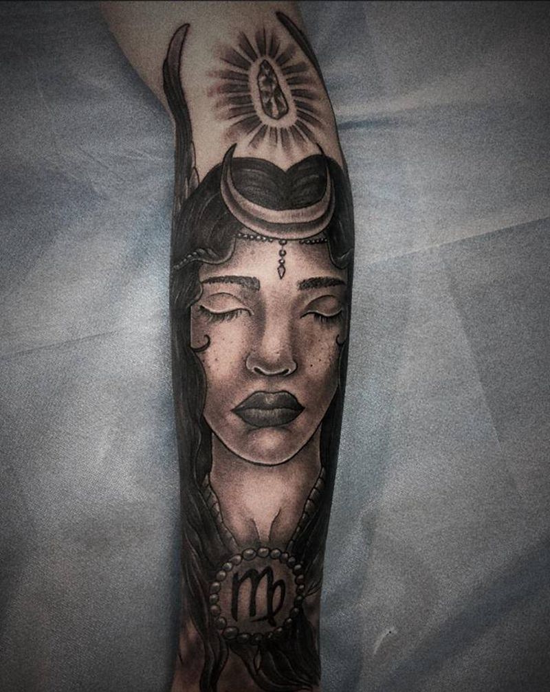 暗黑美妞纹身图片_手臂欧美写实纹身图案