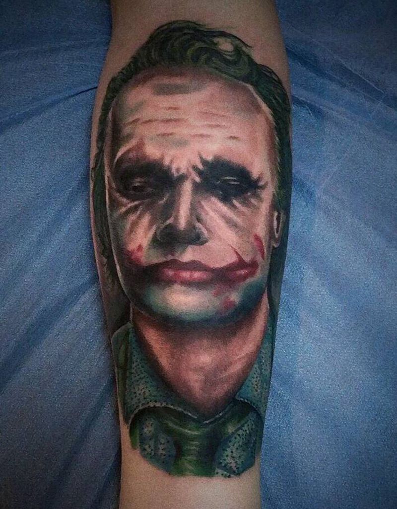 希斯莱杰纹身图片_手臂欧美写实纹身图案