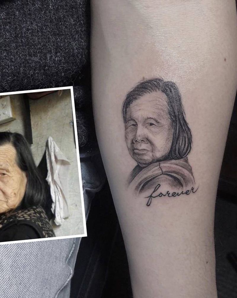 顾客的奶奶纹身图片_手臂纹身图案