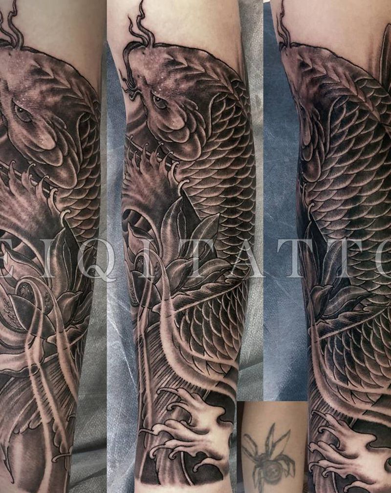 鲤鱼纹身图片_手臂新传统纹身图案