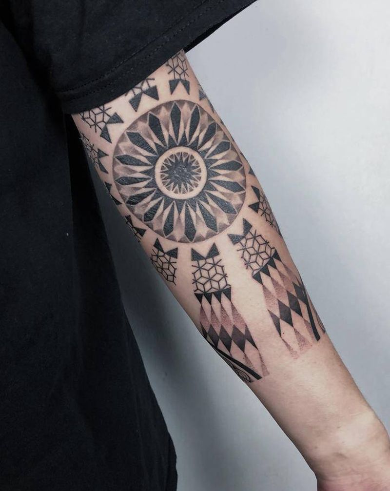 圆圈  未完待续纹身图片_手臂纹身图案