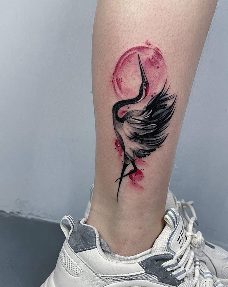 鹳纹身图片_腿部纹身图案