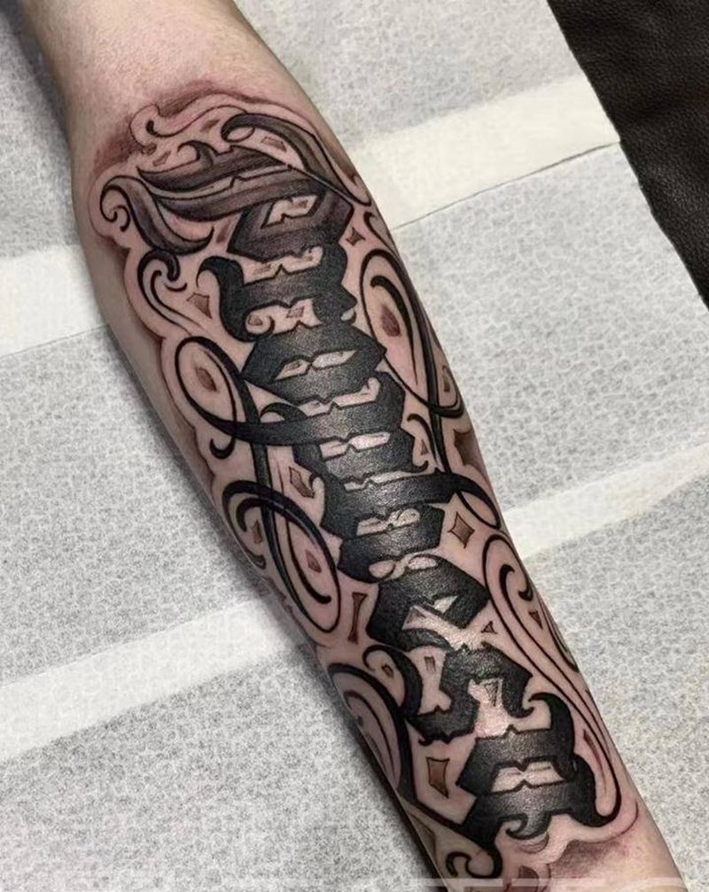 花体纹身图片_手臂纹身图案