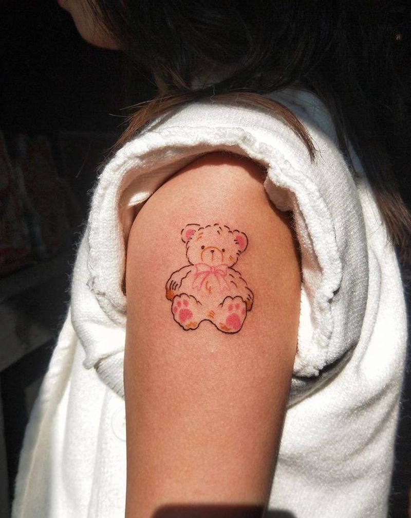 小熊纹身图片_手臂纹身图案