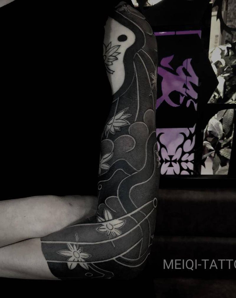 七分臂·未完纹身图片_手臂老传统纹身图案