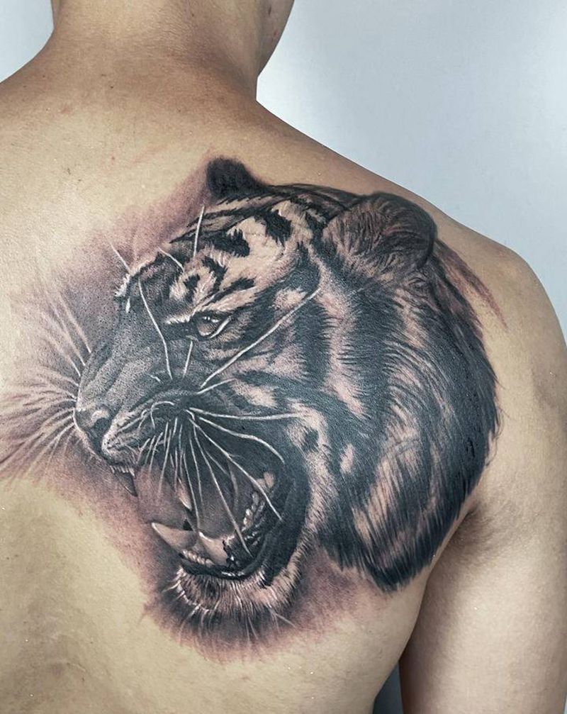 老虎 遮盖纹身图片_欧美写实纹身图案