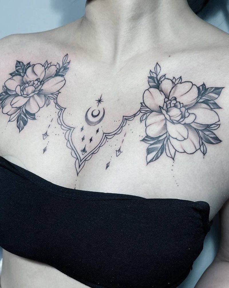 花胸素花纹身图片_胸部纹身图案